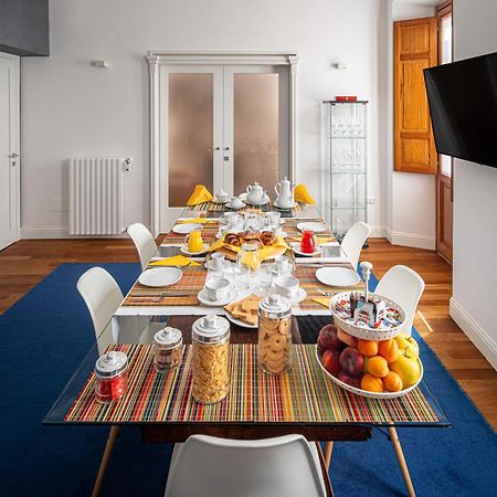 Marcus Suite Cagliari Exteriör bild